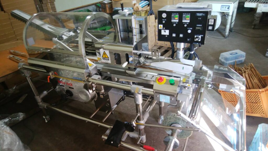 M社様ピロー包装機